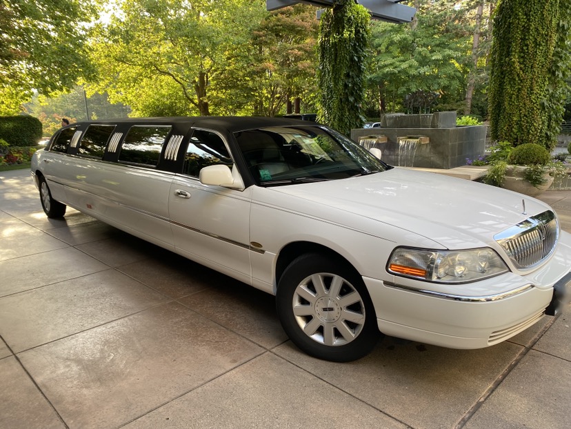 group and event transportation in Everett WA